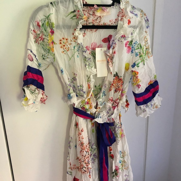 Rococo Sand Floral Kaftan - Picture 2 of 6